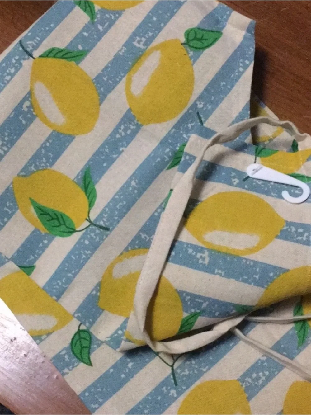 Home Collection Blue White Yellow Lemon Stripe Apron